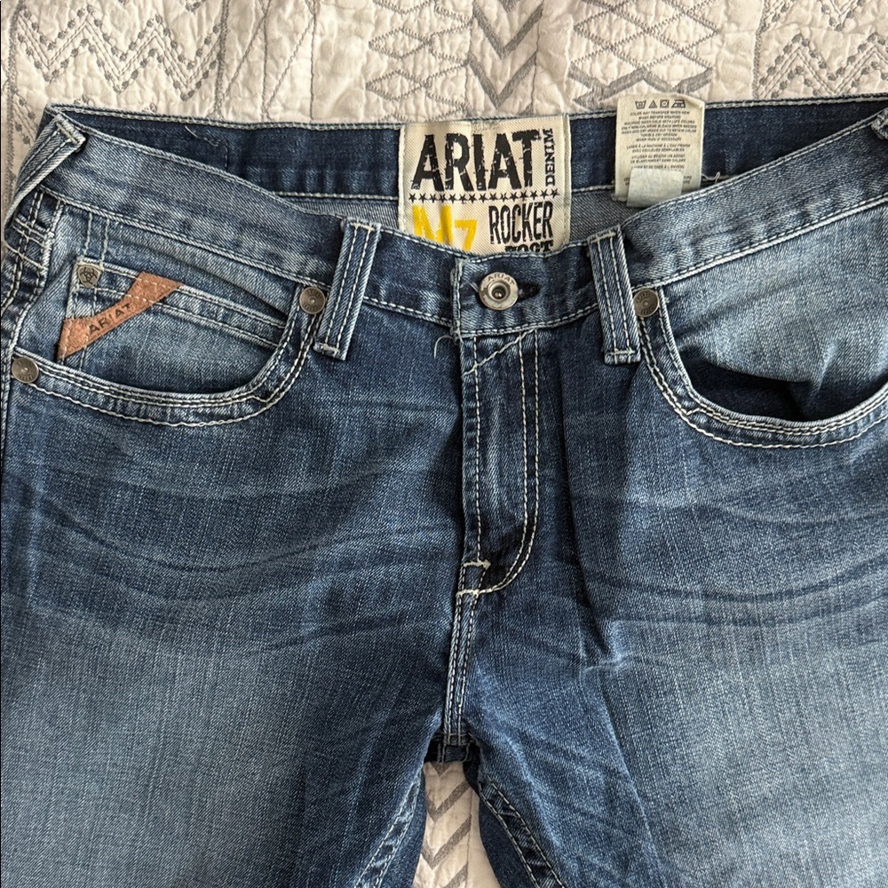 Ariat Men's Medium Blue Bootcut Jeans